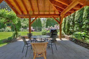 Living Color 2 Bedroom Home by RedAwning