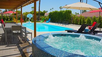 Poolside Living 4 Bedroom Home by RedAwning