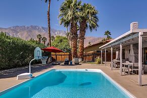 Poolside Living 4 Bedroom Home by RedAwning