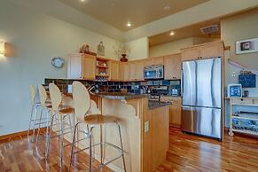 Three Rivers 3 Bedroom Home by RedAwning