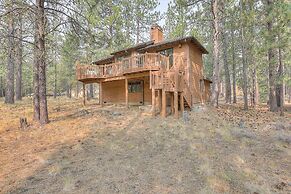 7 Cedar Private Cul-de-sac include Hot Tub with Forest View by RedAwni