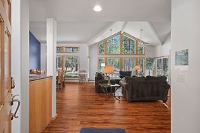 1 Colonial Private Family Vacation Home Features Bikes to Explore Sunr