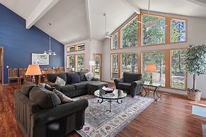 1 Colonial Private Family Vacation Home Features Bikes to Explore Sunr