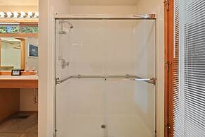 1 Colonial Private Family Vacation Home Features Bikes to Explore Sunr