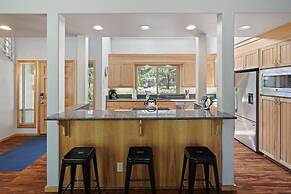 1 Colonial Private Family Vacation Home Features Bikes to Explore Sunr