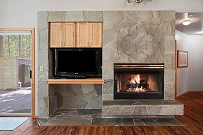 1 Colonial Private Family Vacation Home Features Bikes to Explore Sunr