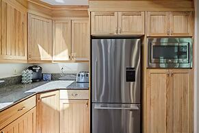 1 Colonial Private Family Vacation Home Features Bikes to Explore Sunr