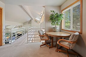 1 Colonial Private Family Vacation Home Features Bikes to Explore Sunr