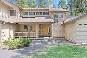 1 Colonial Private Family Vacation Home Features Bikes to Explore Sunr