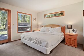 1 Colonial Private Family Vacation Home Features Bikes to Explore Sunr