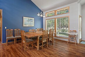 1 Colonial Private Family Vacation Home Features Bikes to Explore Sunr