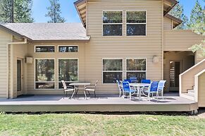 1 Colonial Private Family Vacation Home Features Bikes to Explore Sunr