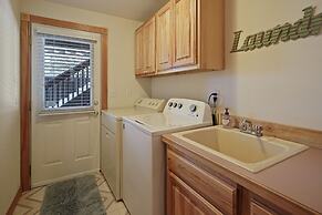 2 Sarazen Home with Hot Tub and BBQ on the Deck, Close to Woodlands Go