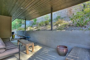 Casa Del Stoke 3 Bedroom Home by RedAwning