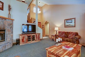 Newly Remodeled 27 Gannet Home features Kayaks, Bikes, and Hot Tub by 