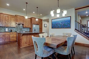 Points West 4 Bedroom Townhouse by RedAwning