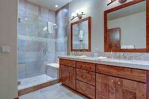 Points West 4 Bedroom Townhouse by RedAwning