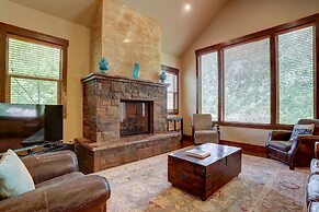 Points West 4 Bedroom Townhouse by RedAwning