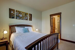 Points West 4 Bedroom Townhouse by RedAwning