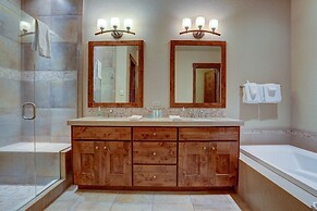 Points West 4 Bedroom Townhouse by RedAwning