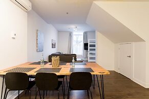 Huge Industrial Loft Near Mont-royal Metro