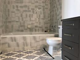 Huge 3 Bedroom Condo With a View