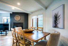 Huge 3 Bedroom Condo With a View