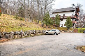 Huge 3 Bedroom Condo With a View