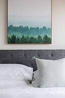 Spectacular and Modern Little Italy Penthouse