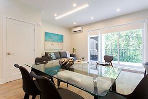 Spectacular and Modern Little Italy Penthouse