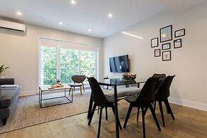 Spectacular and Modern Little Italy Penthouse