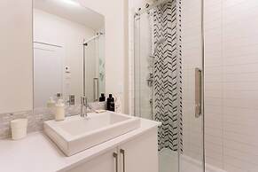 Spectacular and Modern Little Italy Penthouse