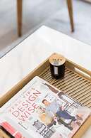 Stunning Split Level 3 BR Little Italy Apartment