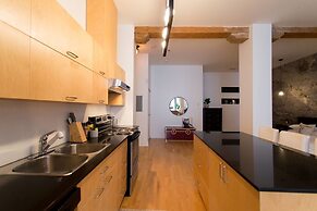 Style & Fun in Old Montreal