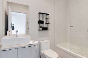 Perfect Downtown Loft