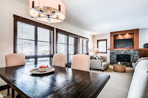 Mont-tremblant Country Chic Ski In/ski Out