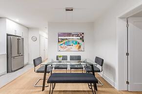 Cool and Comfortable 2 Bedroom Den