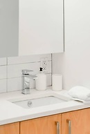 Hip, Stylish Apartment in Little Italy