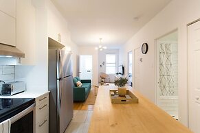 Live Like a Local in Le Plateau