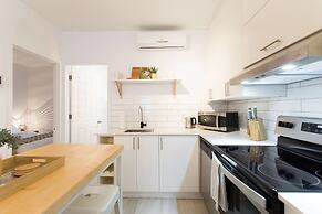 Live Like a Local in Le Plateau