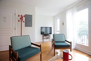 Designer Bohemian in the Mile-end!