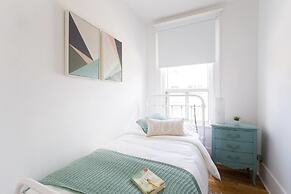 Urban Gem in Le Plateau