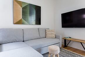 Urban Gem in Le Plateau