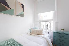 Urban Gem in Le Plateau