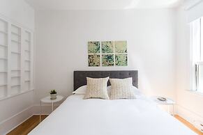 Urban Gem in Le Plateau