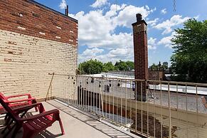 Urban Gem in Le Plateau