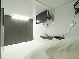 LEO YU CAPSULE HOTEL Funabashi