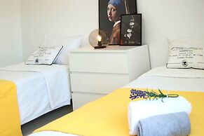 Phaedrus Living: Seaside Luxury Flat Natalia 102