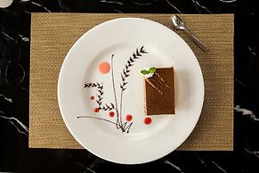 Heaven Gate Hotel O Quy Ho