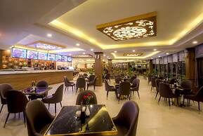 Heaven Gate Hotel O Quy Ho